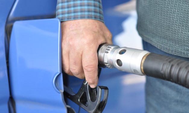 Mamy 20 sposobów aby oszczędzić paliwo podczas jazdy samochodem