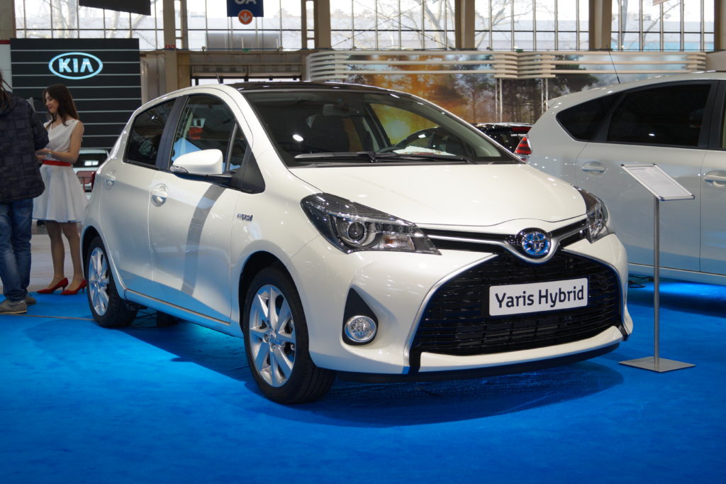 Toyota Yaris Hybrid   przód MSP15 1024x682